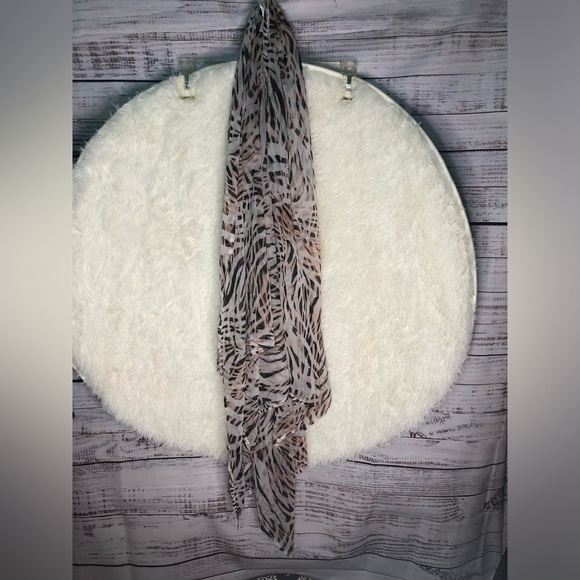 VENUS Zebra Pattern Swim Sarong O/S NWOT - Picture 4 of 15